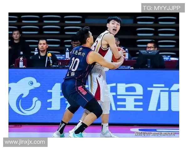 实时新闻深圳极限运动队反击战术解析与实战应用探讨